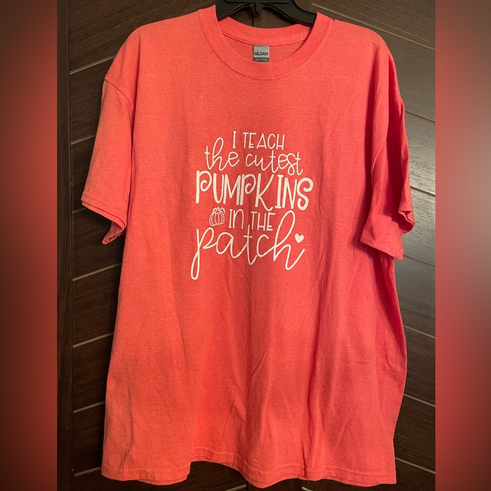 Heathered orange teacher shirt pumpkin patch fall theme size XL EUC